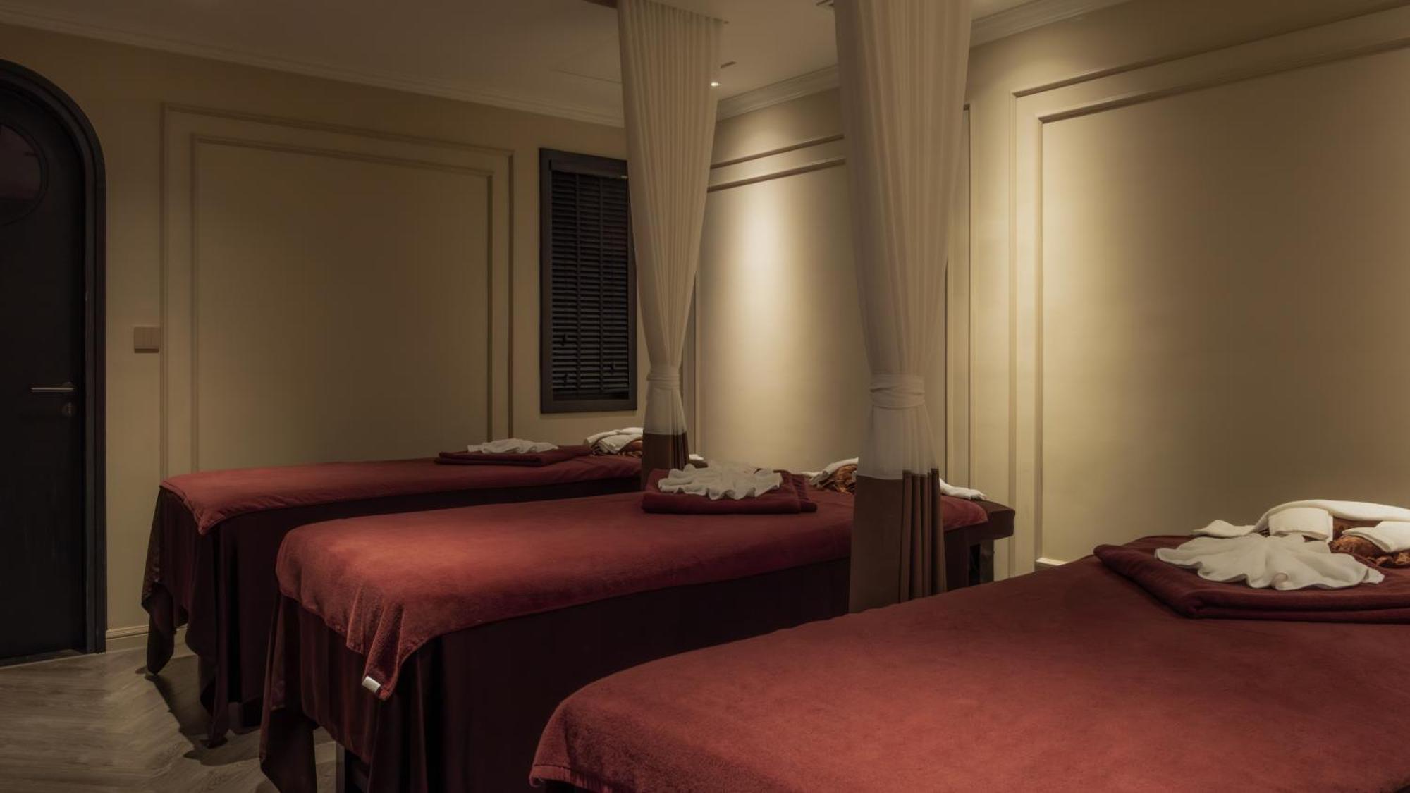 Champton Hanoi Hotel Екстериор снимка